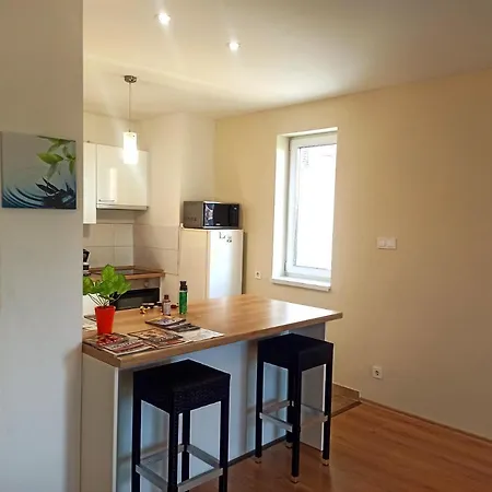 Apartament Nagyerdo - Simonyi Ut Debreczyn