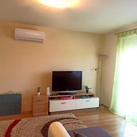 Apartament Nagyerdo - Simonyi Ut *
