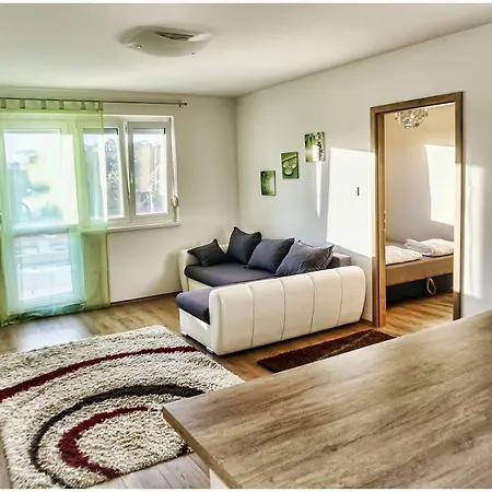 Apartament Nagyerdo - Simonyi Ut *