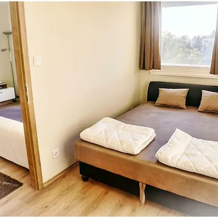 Apartment Nagyerdo - Simonyi Ut